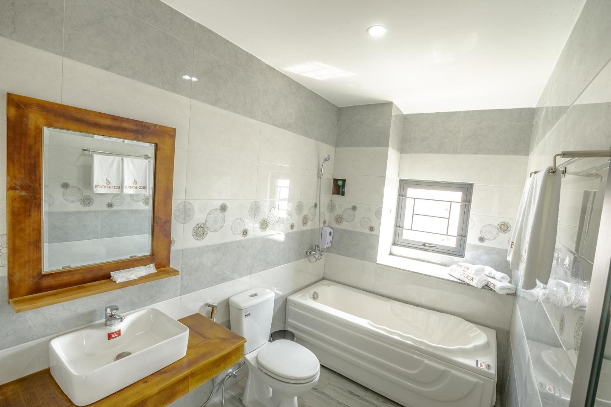 Bed Station Hostel Quy Nhon Exteriör bild